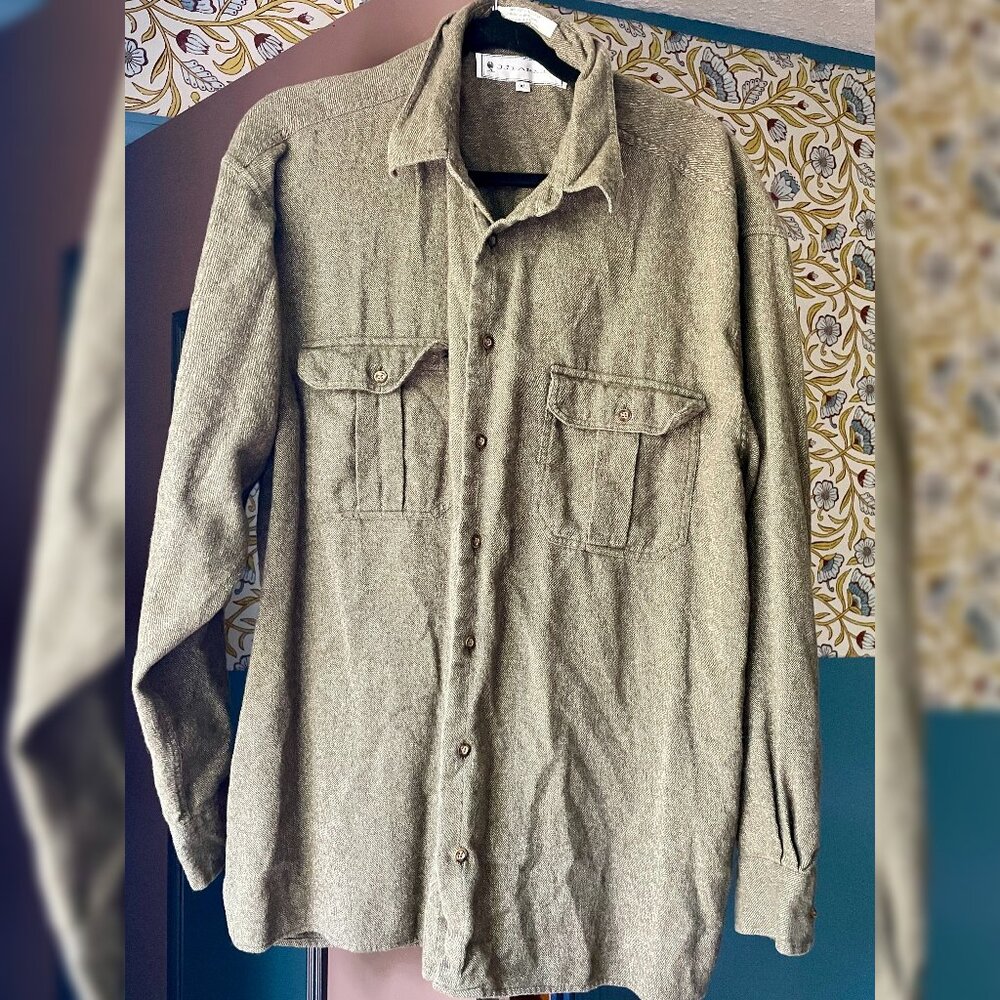 100% Cotton Men's Long Sleeve Button-up